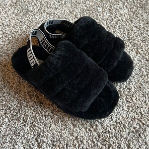 NEW Ugg fluff yeah slippers black sz 6